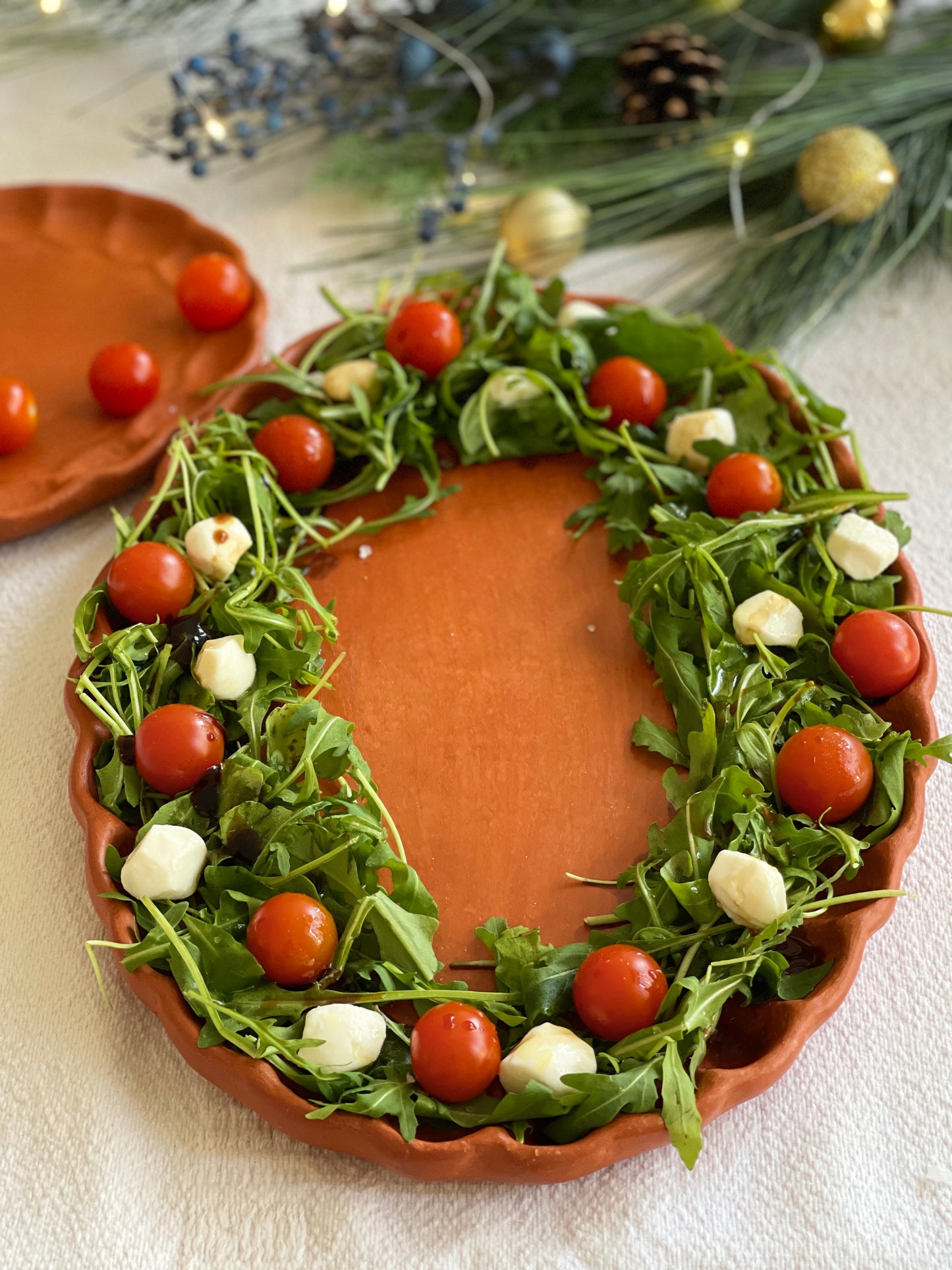 Lucía, Plato Olanes