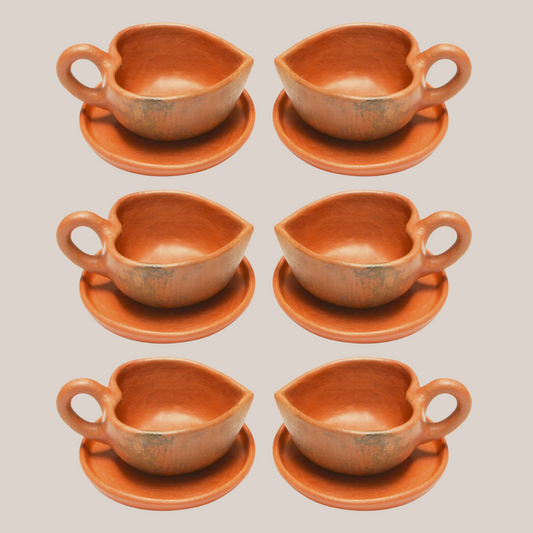 Set 6 Tazas Enedina de Corazón con Plato