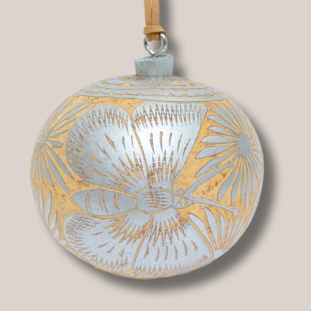 Set de Esferas Naturales Medianas / Gris Plata