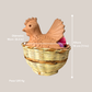 Gallina en canasta, Jarrón Decorativo